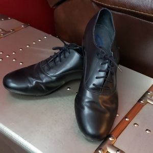 Capezio Black Leather Lace Up Shoes